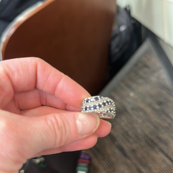 Sapphire ring - Picture 3 of 3